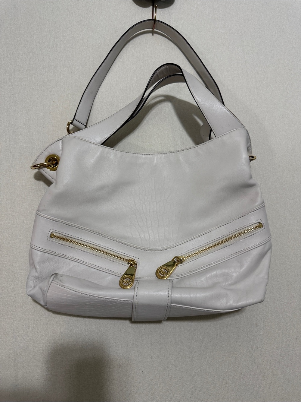 MICHAEL Michael Kors White Leather Shoulder Hobo with Gold Hardware Accents